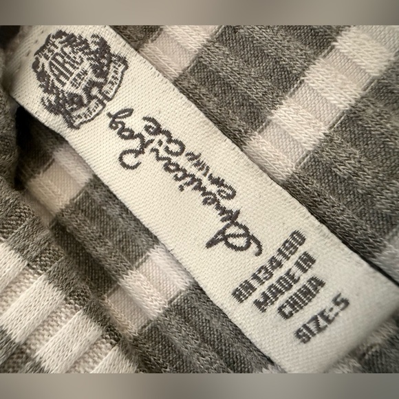 American Rag Navy and White Striped Long Sleeve Top *GREAT CONDITION* - Picture 10 of 10